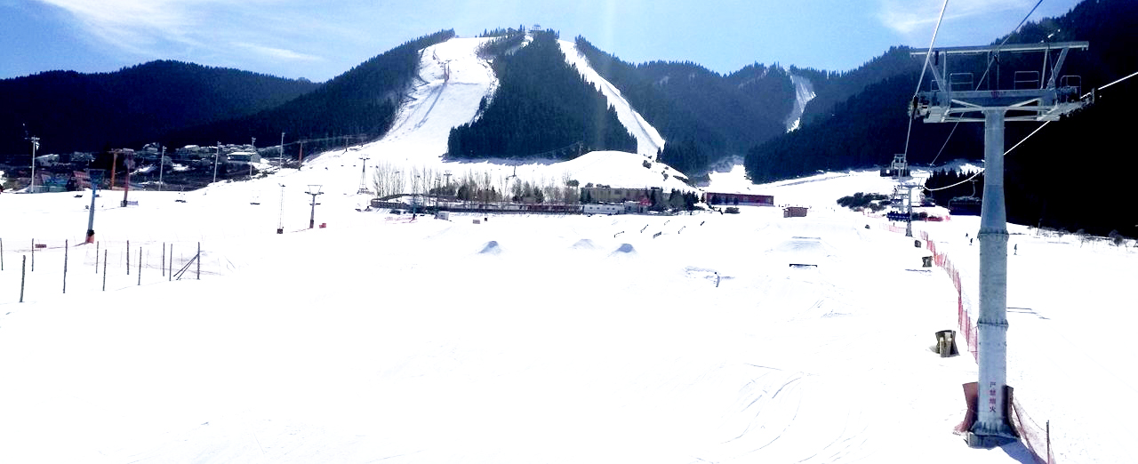 7-day Xinjiang Highlights & Winter Ski Tour 7-day Xinjiang Highlights & Winter Ski Tour