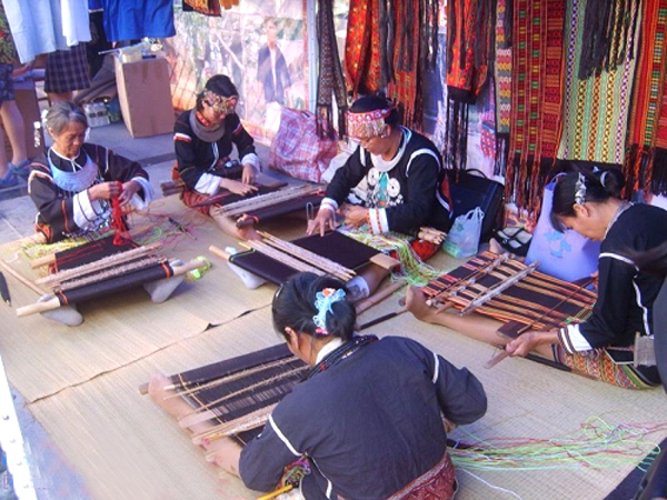 Photo, Image & Picture of Li Brocade Design