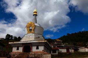 Langmu Temple