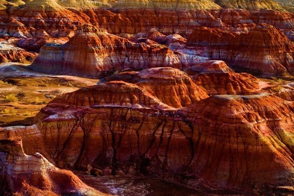 Xinjiang Five Color City 